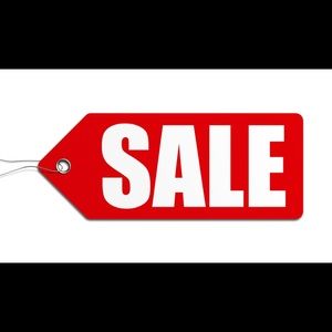 MOVING NEED ALL REMAINING CLOTHES GONE!